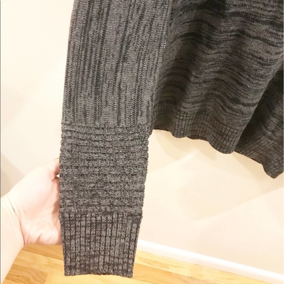 C&C for Stitch Fix Crewneck Gray Sweater Size S - Picture 3 of 11